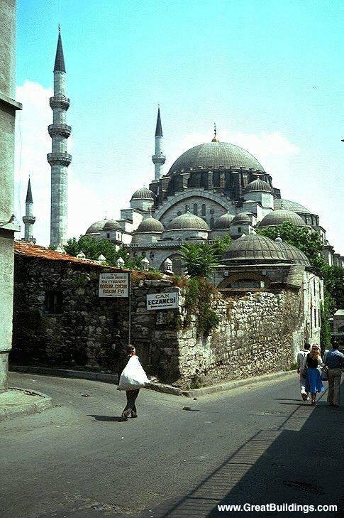 · Suleyman Mosque · Istanbul, Turkey