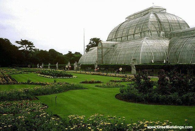 Palm House at Kew Gardens · London, England