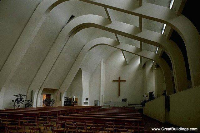 Photo, interior overview  · Riola Parish Church · Riola, Italy