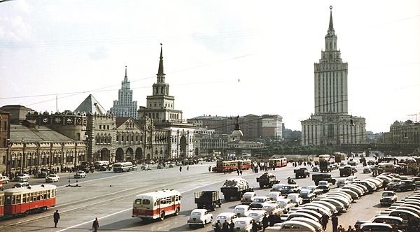 Площадь трех вокзалов