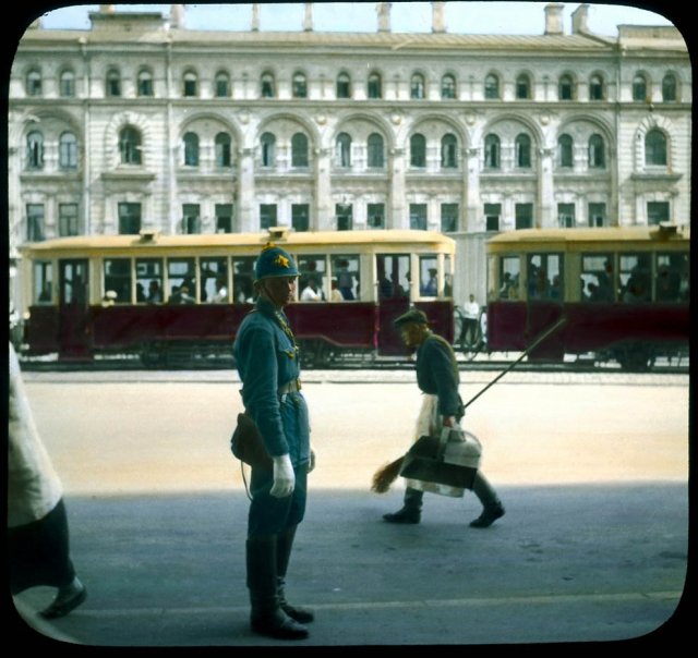 Отретушированная фотография Бренсона Деку (1931 г.)